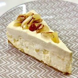 เค้กสับปะรดครีมนัว