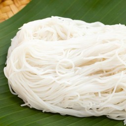 เส้นขนมจีน