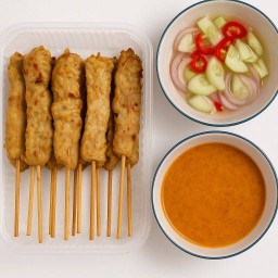 สะเต๊ะหมูอ้วน เจ้าเก่าตลาดอิคคิว
