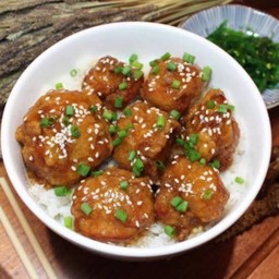 ข้าวไก่กรอบ ซอสเกาหลี