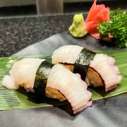 ซูชิหมึกทาโกะ 2 ชิ้น
