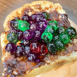 ปังไส้ทะลัก ช็อคโกแลต เยลลี่