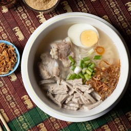 ก๋วยจั๊บญวนหมู