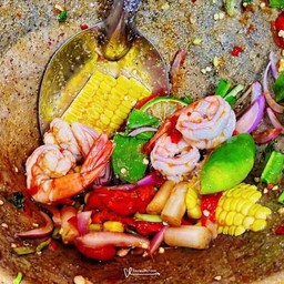 ตำเหลาทะเลยกครก เสนา ตำเหลาทะเลยกครก เสนา