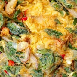 ไข่เจียวหมูสับโหระพา