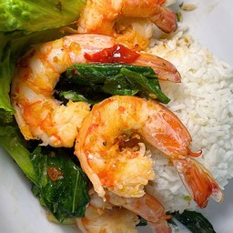 ข้าวคะน้ากุ้ง - Rice Topped with Stir-Fried Chinese Kale and Shrimp