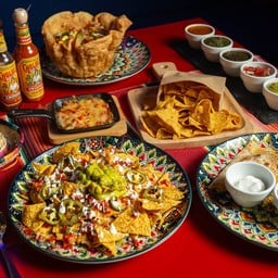 Buenos Mexican Restaurant & Bar จอมเทียน