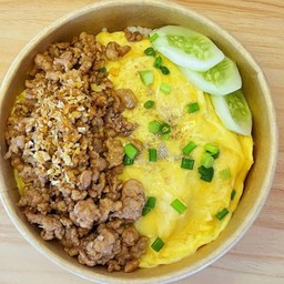 ข้าวไข่ข้น+หมูสับกระเทียม