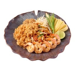 ผัดไทไข่กรอบและกุ้งสด