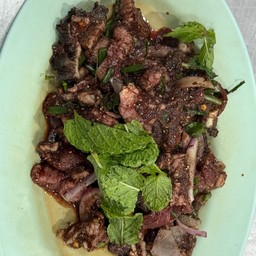 ก้อยเนื้อสุก
