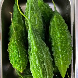 มะระขี้นกลวก