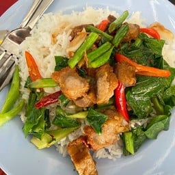 ร้านแซ่บนัวร์ครัวร้อยเอ็ด