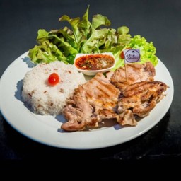 ข้าวหน้าสเต็กสันคอหมู