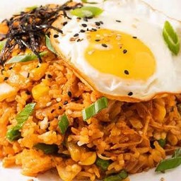 ข้าวผัดกิมจิหมู+ไข่ดาว