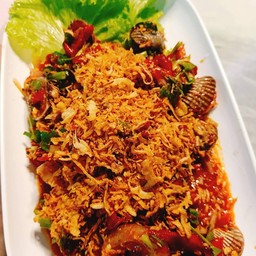 ยำหอยเเครง