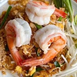 ผัดไทยกุ้งสด
