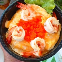 ข้าวไข่ข้นกุ้งล้น
