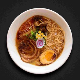 ทงคัตสึราเมงรสเผ็ด