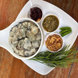 หอยนางรมทรงเครื่อง