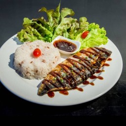 ข้าวหน้าปลาซาบะญี่ปุ่นย่าง