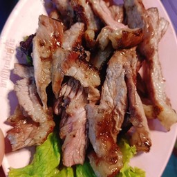หมูย่าง