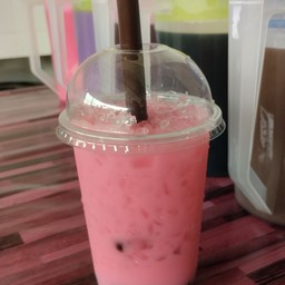 นมชมพูใส่ไข่มุก