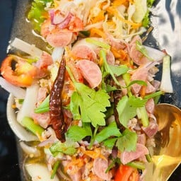 ยำแหนม