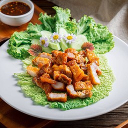 หมูสามชั้นทอดกรอบ (ไซส์ L)