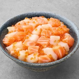 ข้าวหน้าปลาแซลมอน โฮตาเตะ ไข่ปลาแซลมอน