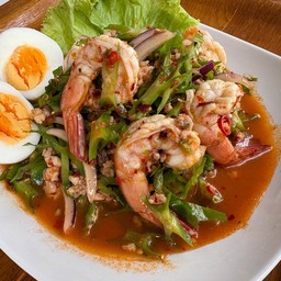 ยำถั่วพูกุ้งสุก+ไข่ต้ม