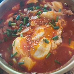 ซุปกิมจิหมูเต้าหู้ไข่+ไข่