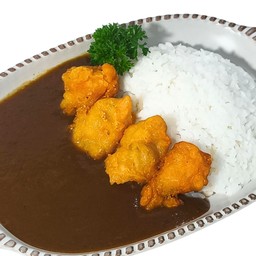 ข้าวแกงกะหรี่ไก่ทอด