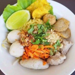 อาม่า ทองหล่อ สวนเสือศรีราชา