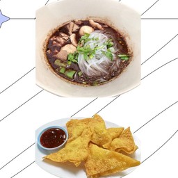 [เซตสุดฮิต] ก๋วยเตี๋ยวน้ำตก + เกี๊ยวหมูทอด