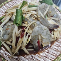 ส้มตำกุ้งสด ปลาร้า