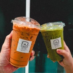 ของกินเล่น_ปังปิ้ง_ลูกชิ้น_น้ำปั่น_น้ำชง