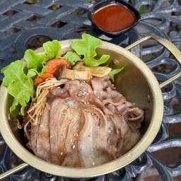 ชุดข้าวหมูกระทะย่างให้