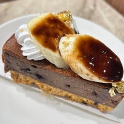 Chocolate banana cheesecake