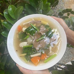 ราดหน้าเนื้อ