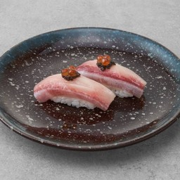 ซูชิปลาฮามาจิ (2 คำ)