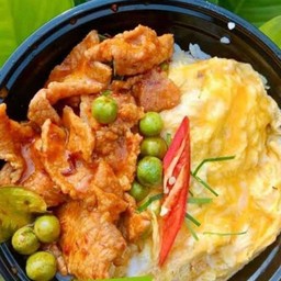 ข้าวไข่ข้นแพนงไก่