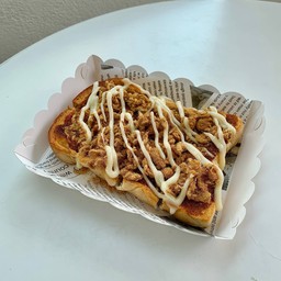 ปังหมูหยองพริกเผามายองเนส