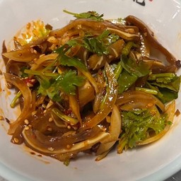 ยำหูหมู