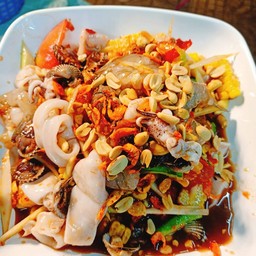 ตำข้าวโพดทะเลปลาร้า