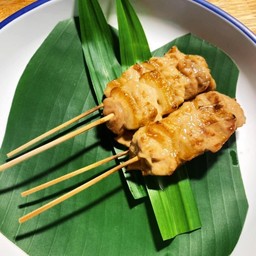 คุณนายหมูปิ้งนมสด