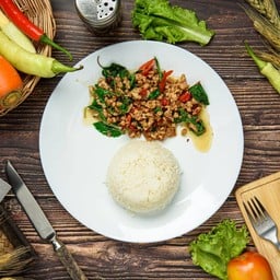 ข้าวกะเพราไก่