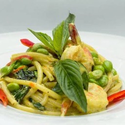 สปาเก็ตตี้แกงเขียวหวานกุ้ง