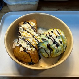 ชาเขียว อัลมอนด์ มินิโทสต์