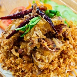 หมึกยัดไส้ทอดกระเทียม