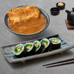 ข้าวแกงกะหรี่หมูทงคัตสึ + ฟูโตมากิไส้ยำสาหร่าย